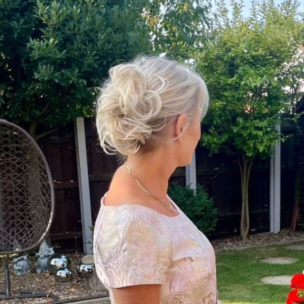 Stranded Curly Hair Messy Bun Scrunchie - Colour #101 New Love - Image 3